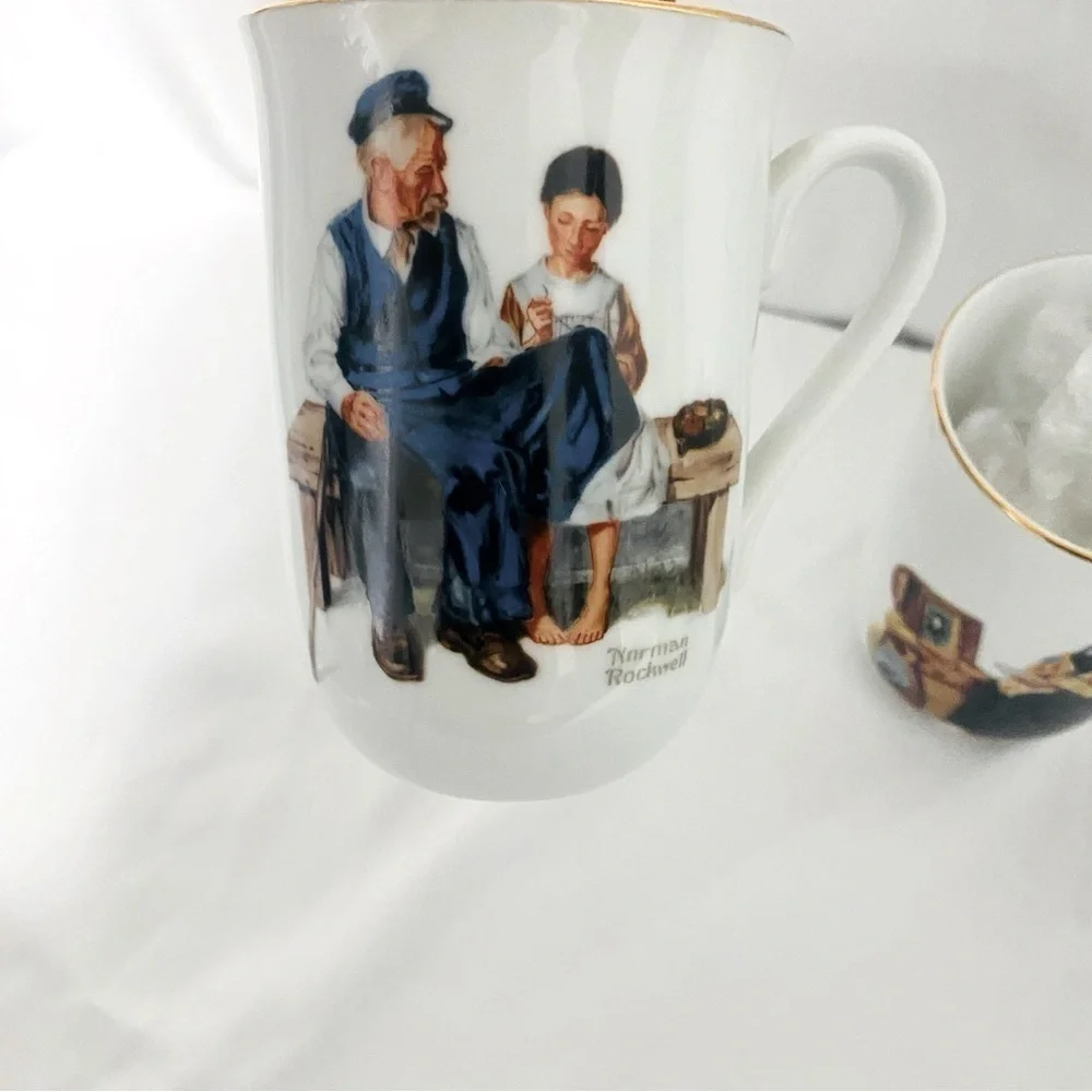 VINTAGE SET Of 5 Norman Rockwell Museum Coffee Mugs Cups White Gold Trim JAPAN